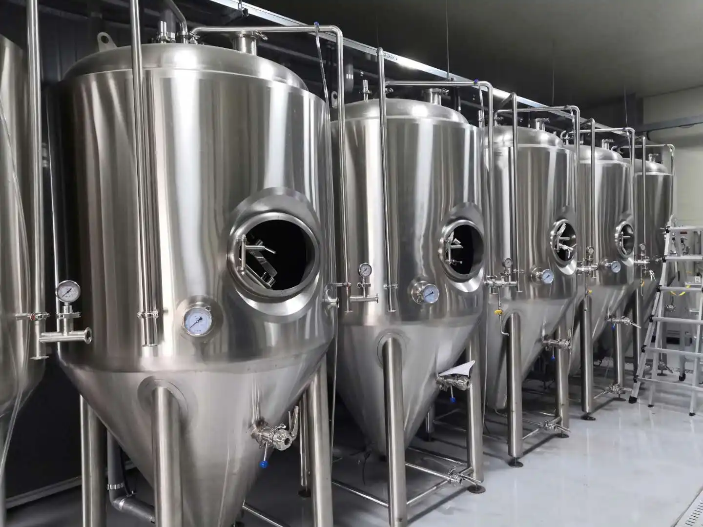 錐形發(fā)酵罐的壓力如何控制？